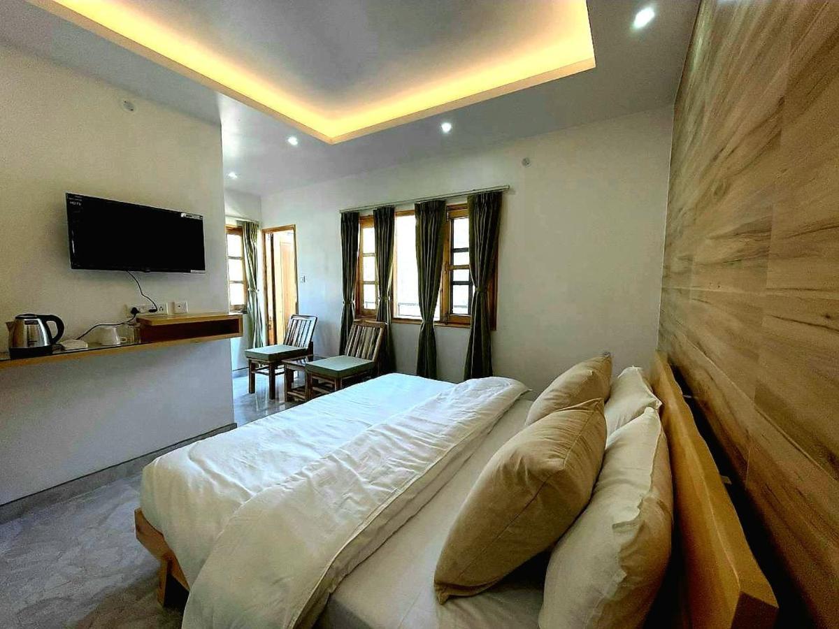 The Wild Yak Hotel Mandi Luaran gambar