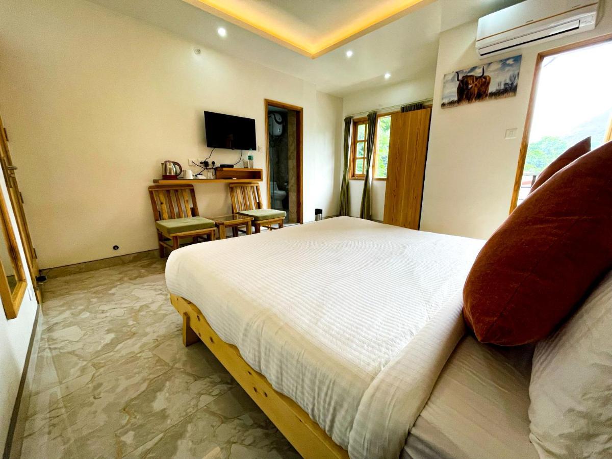 The Wild Yak Hotel Mandi Luaran gambar